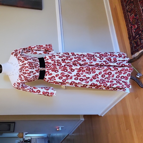 Beautiful boho maxi dress with 3/4 sleeve,  off shoulder, ruched top, full skirt - Picture 6 of 12